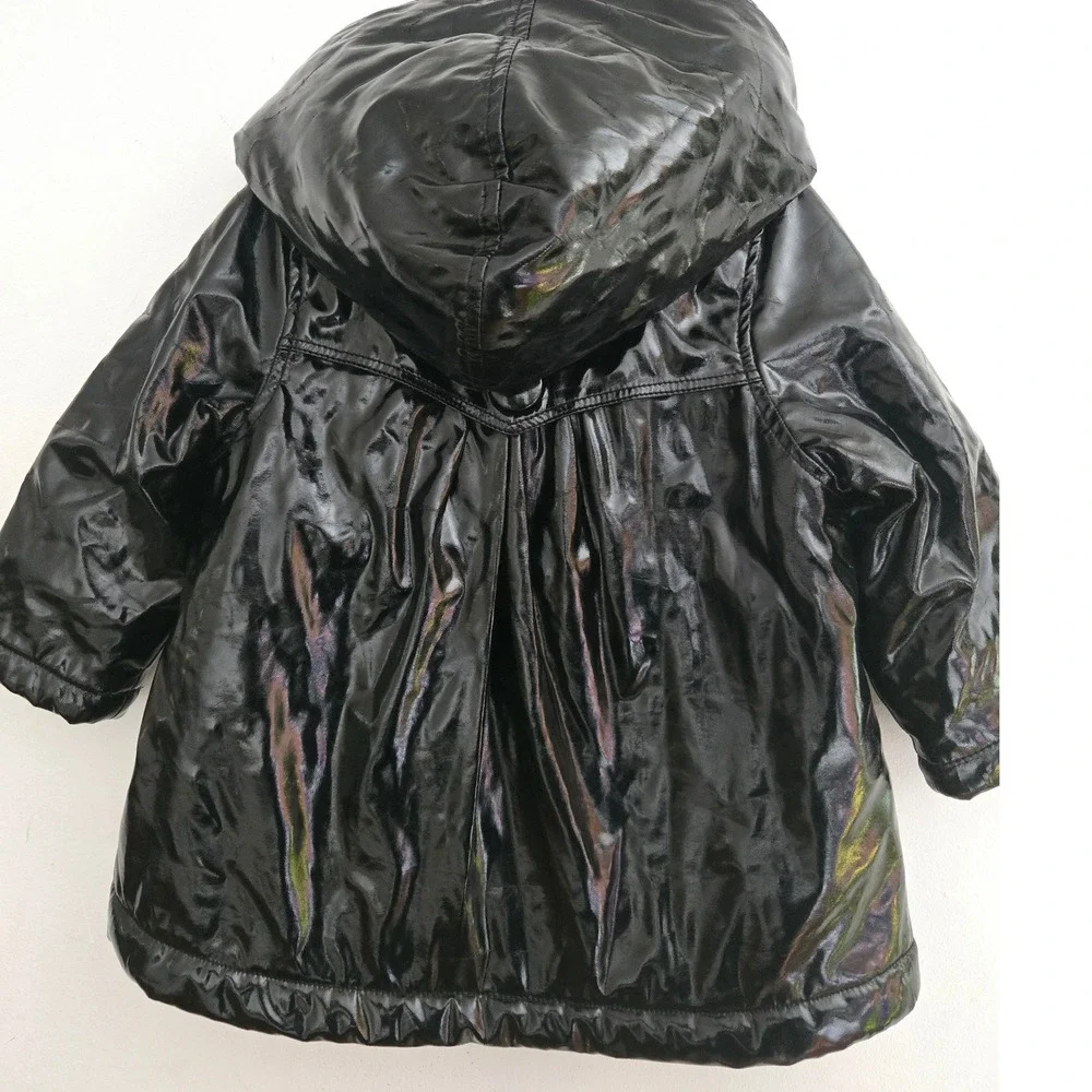 Catimini Black Patent Hooded Coat Faux Fur‎ Trim Flower Detail Size 4
